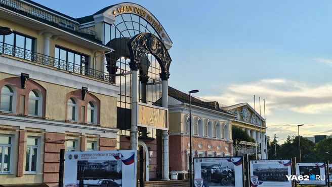 В городе много надписей на национальном языке | Источник: Антон Васильченко