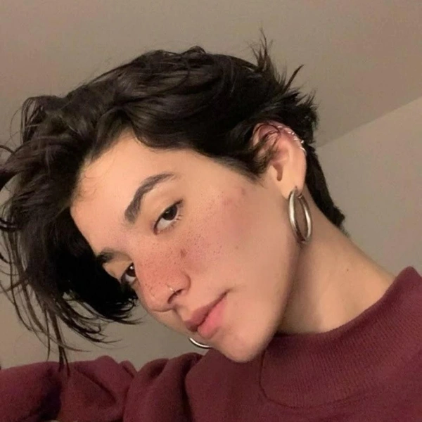 короткие стрижки, короткая стрижка женская, модные короткие стрижки, короткие стрижки 50, короткая стрижка с челкой, короткие стрижки 2025 женские, стрижка на короткие волосы для женщин, стрижка на короткие волосы фото, короткие стрижки женские фото | Источник: Социальные сети