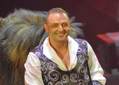 Дочь Аскольда Запашного о брате от любовницы отца: «Отрицательно отношусь к тем, кто пытался разрушить мою семью»