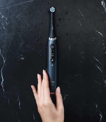 Щетка Oral-B iO плюс искусственный интеллект — это революция | woman.ru