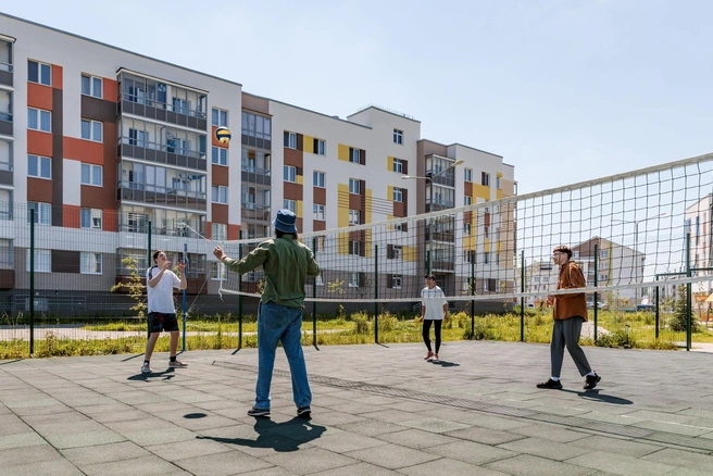 «Группа ЛСР» всегда уделяет большое внимание спортивным площадкам, давая возможность каждому погружаться в мир активного образа жизни | Источник: «Группа ЛСР»