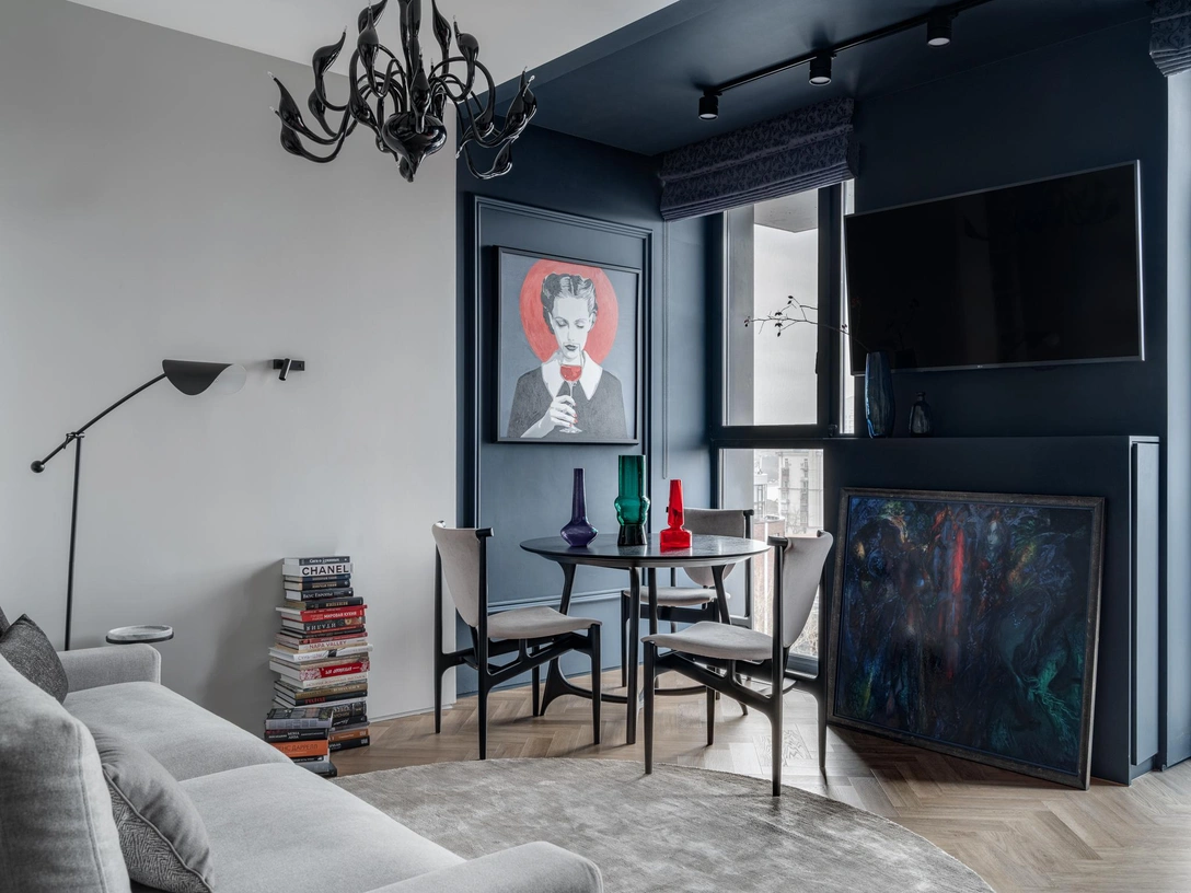 Диван, Vysotka home. Краска, Little Greene. | Источник: Роман Мокров. Стиль: Виктория Горбачева