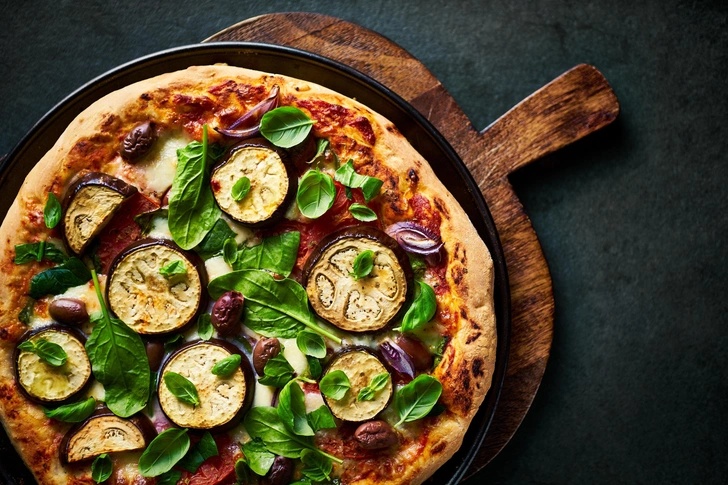 Постная пицца: 3 простых рецепта, от которых вы будете без ума | Источник: BarbaraGoreckaPhotography/Shutterstock/Fotodom.ru