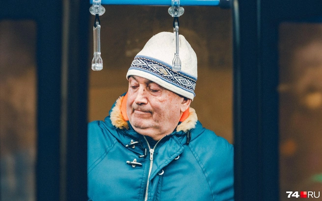 Права на проезд со скидкой теперь придется ждать подольше | Источник: Наталья Лапцевич