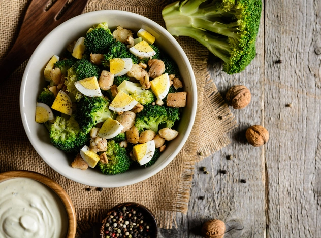 7 продуктов, богатых фолиевой кислотой (и почему она важна для организма)