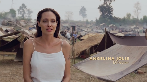 В 2017 году Джоли представила свой новый документальный фильм «Сначала они убили моего отца: Воспоминания дочери Камбоджи»