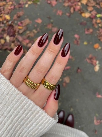 Источник: @brittany_nailart