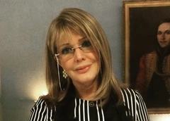Елена Проклова рассказала, кого из бывших мужей любит до сих пор