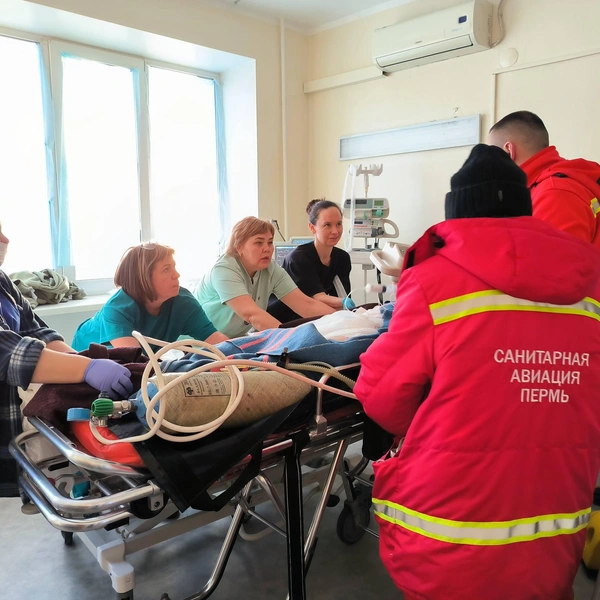 Сначала пострадавших осмотрели в больнице Соликамска | Источник: Анастасия Крутень / Telegram