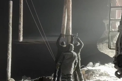 Rosseti Installs First Power Line Support, Readies Second