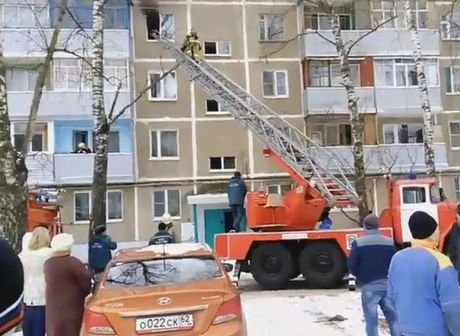 В Рязани горит пятиэтажка (видео) | ya62.ru
