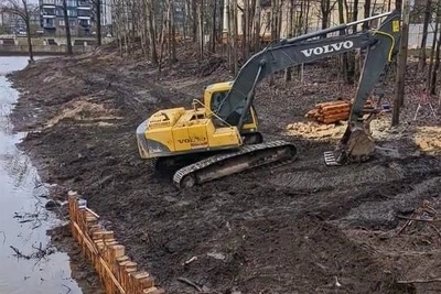 Прокуратура остановила незаконные работы на Уткиной даче