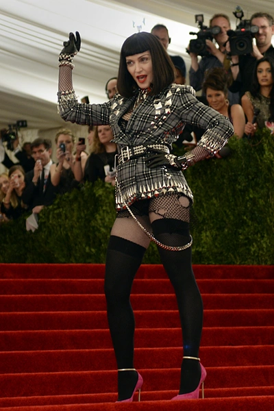 Мадонна в образе Givenchy | Источник: Getty Images