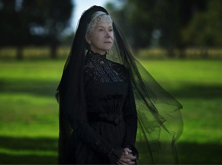 Хелен Миррен в роли Сары Винчестер, кадр из фильма «Винчестер. Дом, который построили призраки», 2018 год