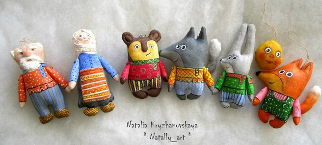 Наталья сделала набор персонажей из сказки «Колобок» из грунтованного текстиля | Источник: «ELKA_VATA» Авторская елочная игрушка / Vk.com