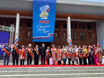 На фотографии все те, кого признали людьми труда 2026 года | Источник: Надежда Ефимова / 14.RU