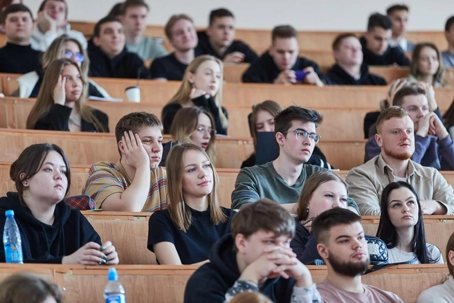 Год учебы в 2026-м стоит как диплом в 2021-м. Считаем, как выросли цены в вузах за пять лет | Источник: Александр Ощепков / NGS.RU