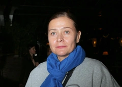 «Какая свадьба? Мне 52 года»: Мария Голубкина рассказала, что за мужчина обнимал ее за талию