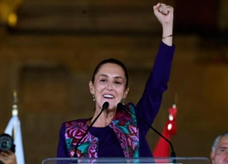 Первая женщина-президент Мексики: что известно о Клаудии Шейнбаум, которая изменила историю страны (и мира)