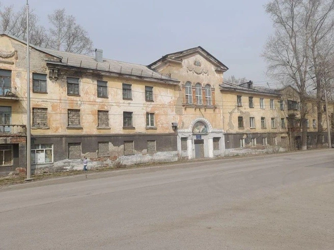 Суд отменил перенос расселения аварийного дома | Источник: www.city-n.ru