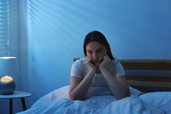 «Можно ли по сюжету сна понять, почему меня мучает бессонница?»