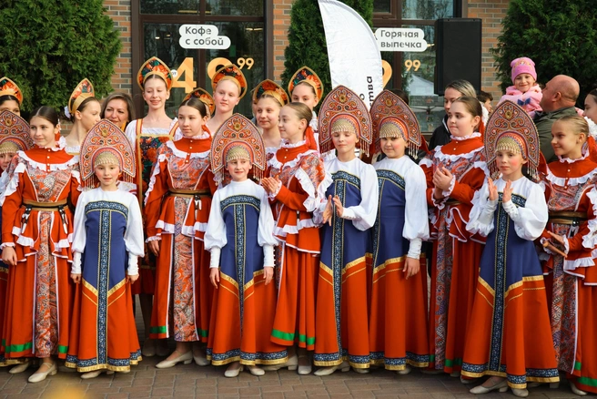 На Вересаева Добрососедский фестиваль превратился в настоящий семейный праздник | Источник: пресс-служба организатора