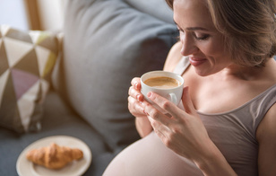 Это опасно: что будет, если пить кофе во время беременности — вы такого не ожидали
