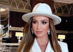 Бузова даст показания полиции: «Ощущение, что к тебе залезли в душу и там гадят. Или зашли в квартиру и ходят по ней»