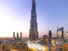 «В Дубай с любовью»: романтика на небоскребе, танцы под луной в отеле W Dubai the Palm и адреналин