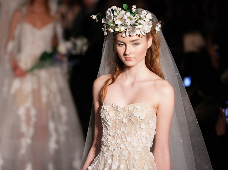 Свадебное платье мечты: 10 трендов с Bridal Fashion Week SS19 в Нью-Йорке