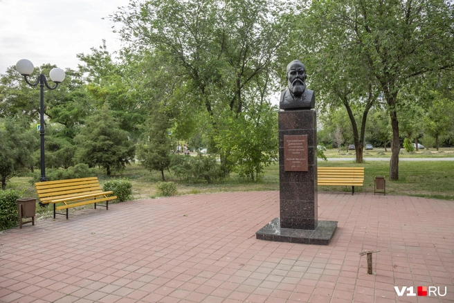 Исправить ошибку власти Волгограда не могут уже почти девять лет | Источник: Константин Завриков / V1.RU