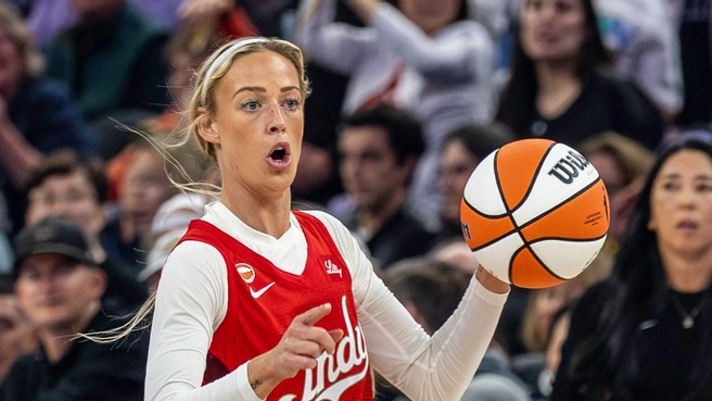 Игроки WNBA спорят о трансгендерных спортсменках. | Источник: MEGA