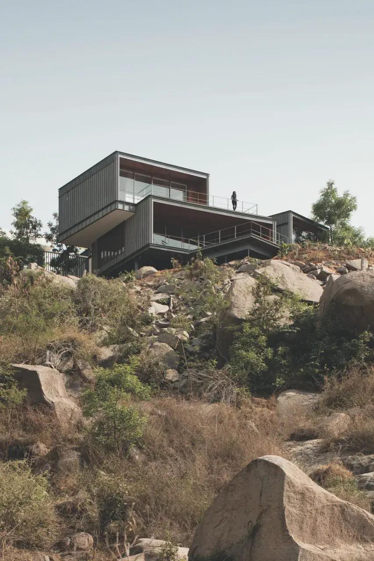 10 самых впечатляющих домов на скалах