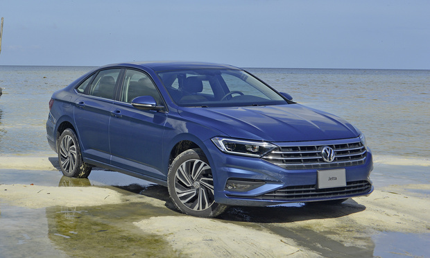 Фото №1 - Новая Volkswagen Jetta: комфорт-класс