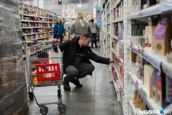 Где-то продукты могут подорожать на 5-7 % | Источник: Евгений Софийчук / NGS55.RU