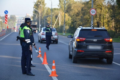 Сплошные проверки водителей пройдут в Смоленске 30 августа