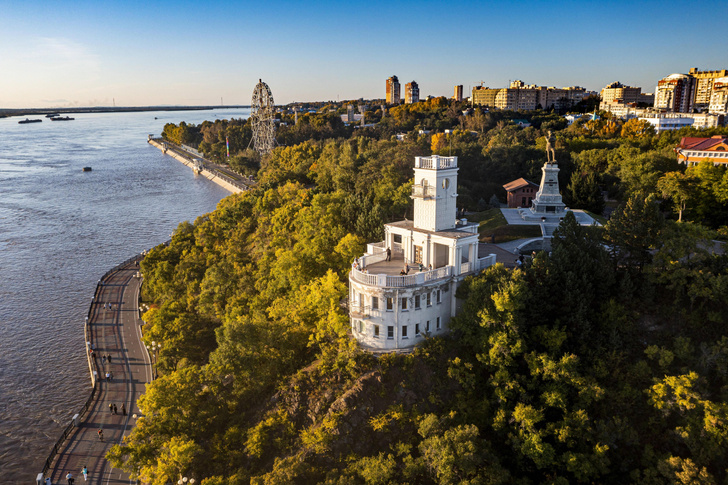 За яркими впечатлениями: 5 солнечных городов России, в которые стоит поехать поздней осенью