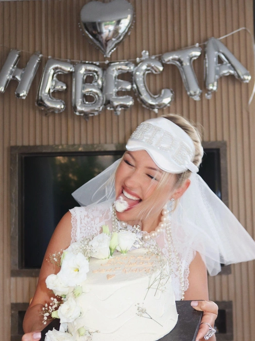 Дело к свадьбе | Источник: klavacoca / Instagram.com*