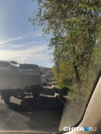 По Агинскому тракту проехать очень сложно | Источник: очевидец
