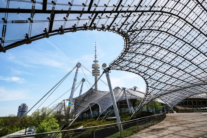 Фрай Отто: архитектор, который &laquo;сшивал небо&raquo; легкими структурами, вдохновляясь природой и Гауди