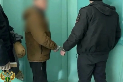 Житель Приамурья выкрутил лампочку и ударил знакомого ножом