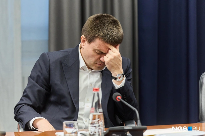 Котюков возглавляет Красноярский край с 2023 года, срок его полномочий оканчивается в 2028-м, до него свой срок по разным причинам не доработали трое губернаторов: Лев Кузнецов, Виктор Толоконский и Александр Усс | Источник: Александр Ощепков / NGS.RU