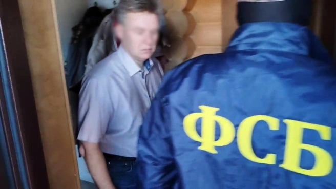 Обвиинением в мошенничестве Олега Сидоренко изначально огорошили сотрудники ФСБ | Источник: Пресс-служба УФСБ по НСО
