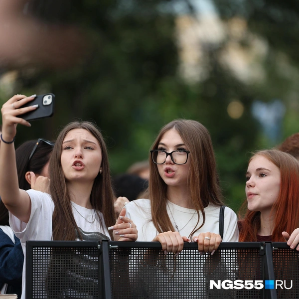 Контент для соцсетей сам себя не снимет | Источник: Евгений Софийчук / NGS55.RU