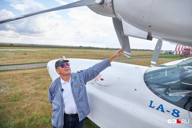 —&nbsp;Самолет LA-8 спроектирован так, что по всем системам превосходит обязательные требования отказобезопасности, устанавливаемые Нормами летной годности (частью авиационных правил. —&nbsp;Прим. 63.RU) для самолетов данного класса | Источник: Роман Данилкин / 63.RU