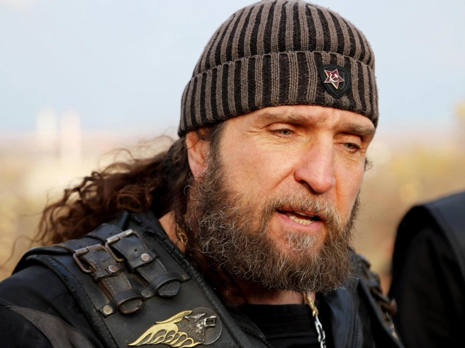 Залдастанов отметил, что бойцы ушли на фронт добровольно, следуя зову сердца. | Источник: Константин Завриков / V1.RU
