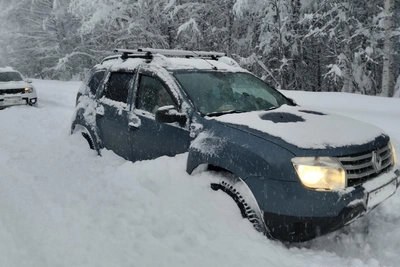 Дороги в Онежском округе очищают от снега