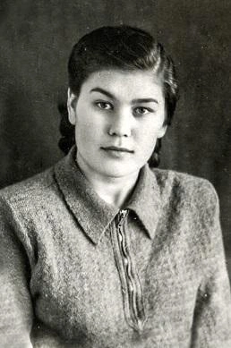 Нина Никитьевна Иванова (Нижегородцева), 1955 год, Курорт Дарасун | Источник: Игорь Фёдоров