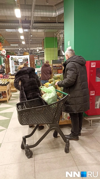 Ананасы тоже пользуются спросом у нижегородцев | Источник: Дарья Воробьева / NN.RU
