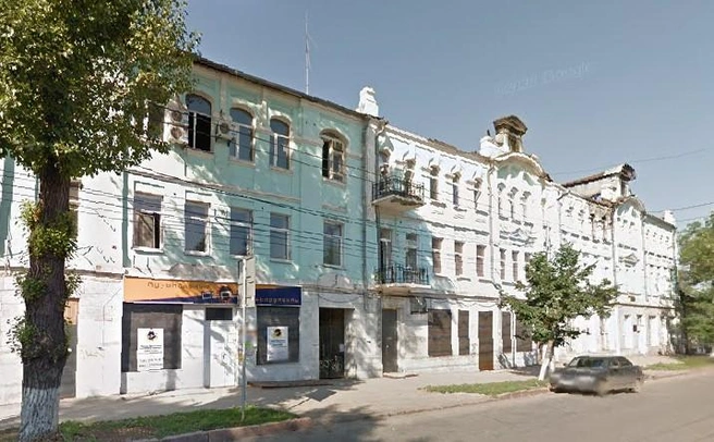 В 2012 году дом выглядел так | Источник: Google.ru/maps